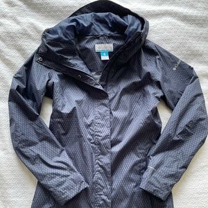 Columbia Rain Jacket - Women’s XS
